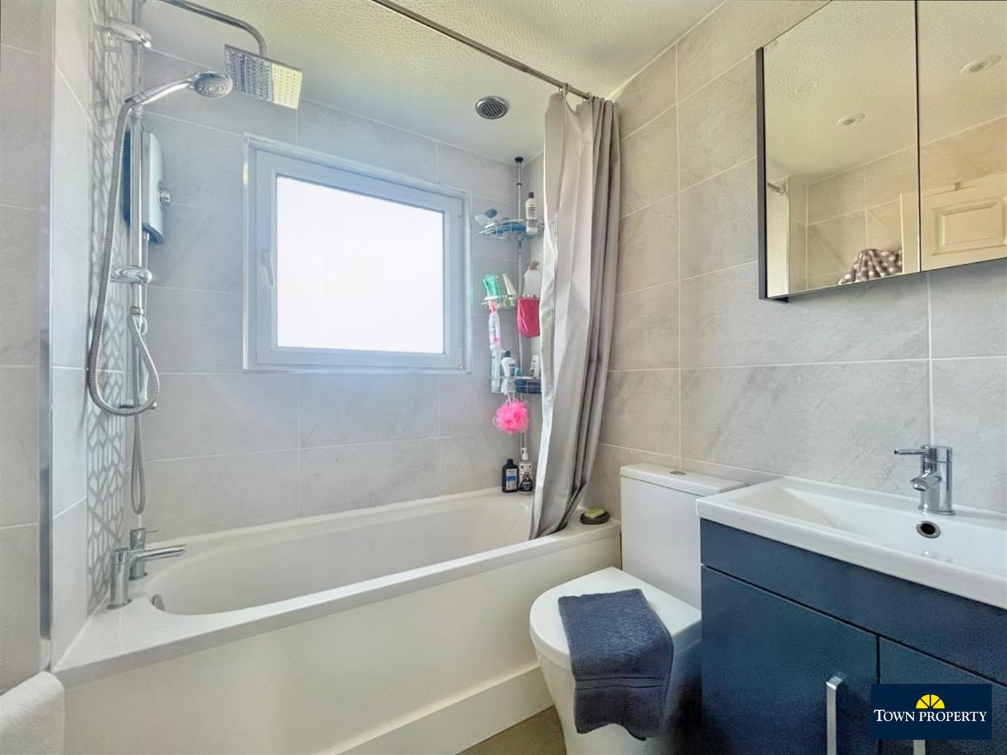 Property Details for Hawkhurst Close, Eastbourne Town Property Estate